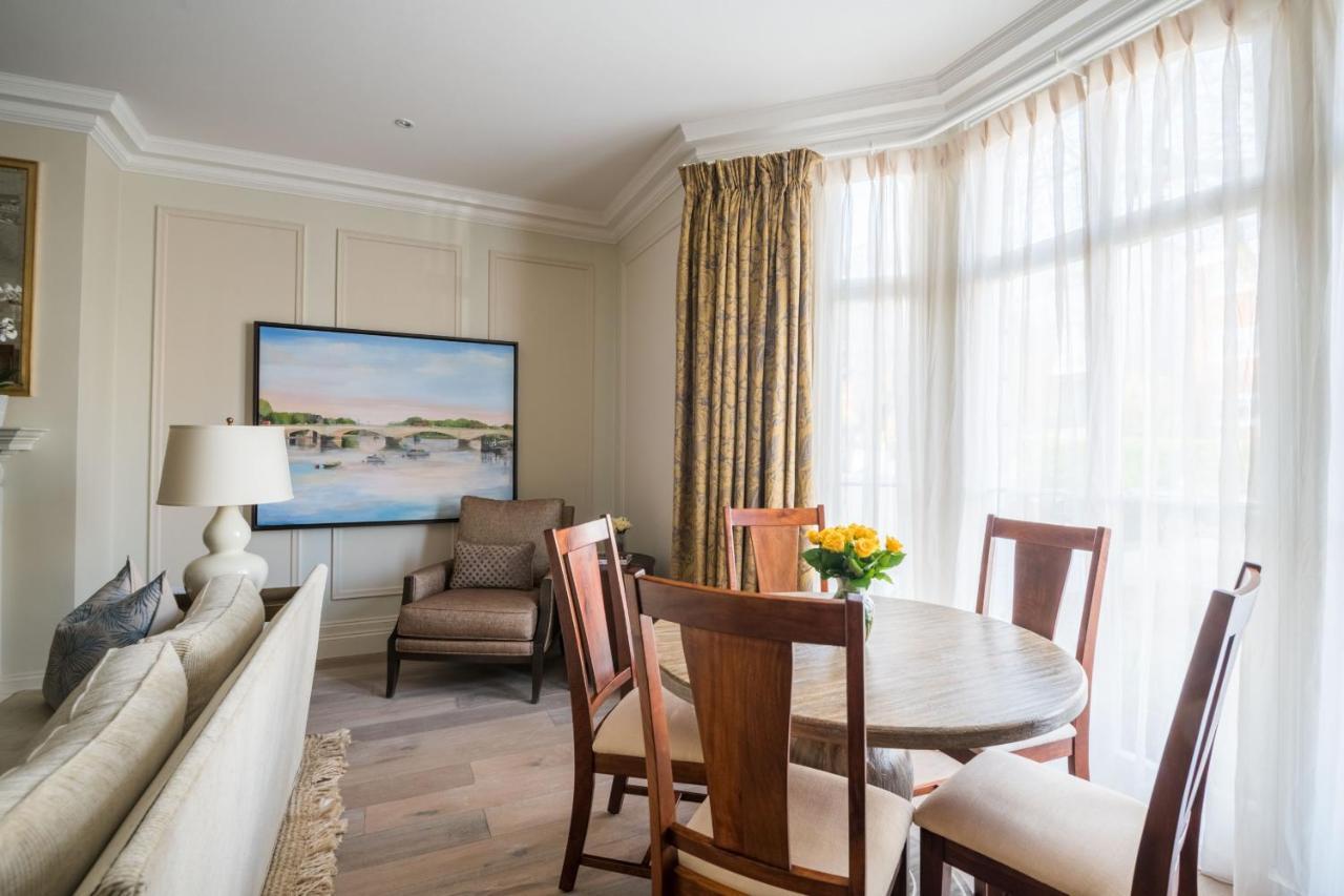 Breathtaking Putney Home With Gorgeous Garden リッチモンド エクステリア 写真