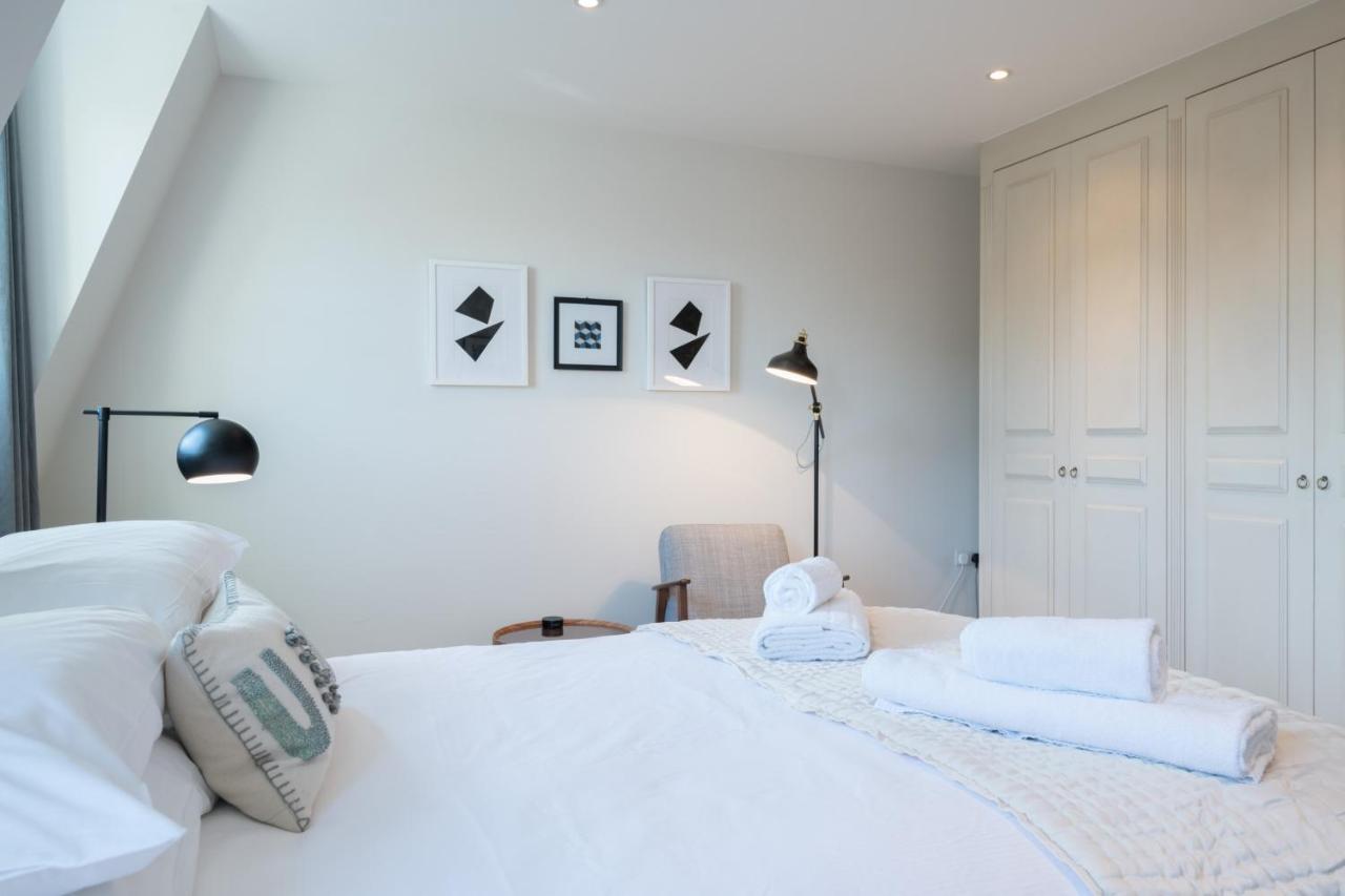 Breathtaking Putney Home With Gorgeous Garden リッチモンド エクステリア 写真