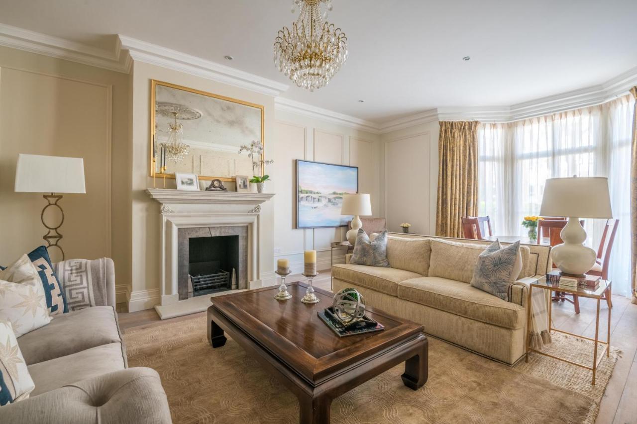 Breathtaking Putney Home With Gorgeous Garden リッチモンド エクステリア 写真